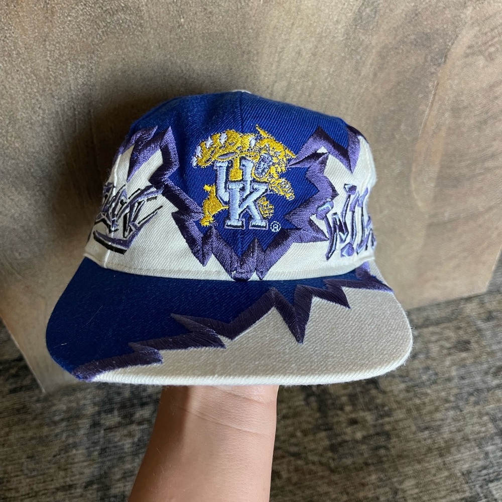 Vintage UK hat